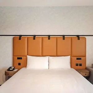 Ibis World Trade Centre Отель